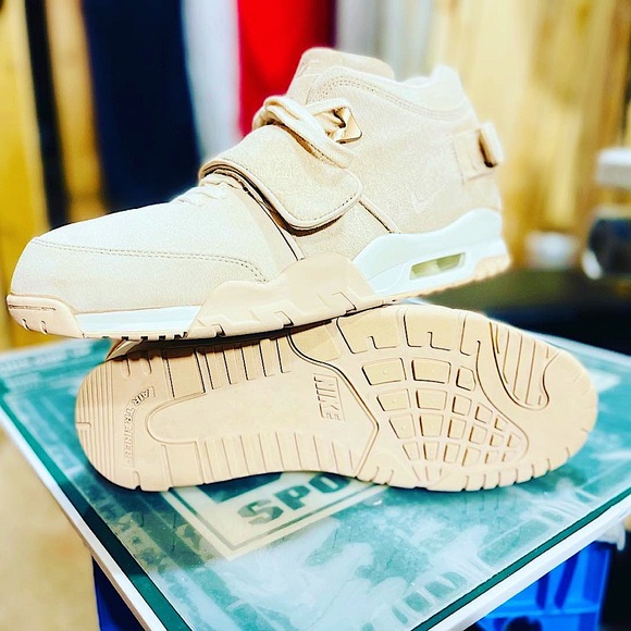 Nike Air Trainer Cruz QS 'Easter'2017 - Picture 1 of 12